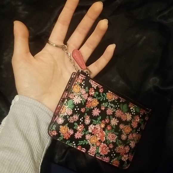 NEW Coach floral coin purse - Picture 5 of 8